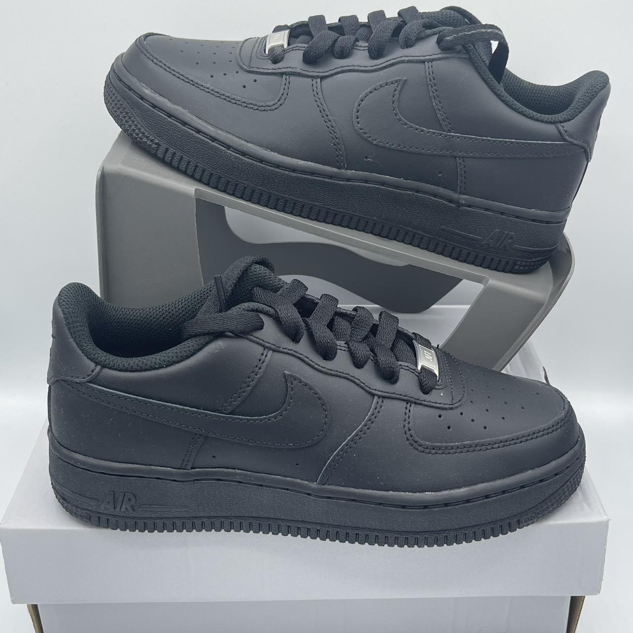 item listed by simply_the_west