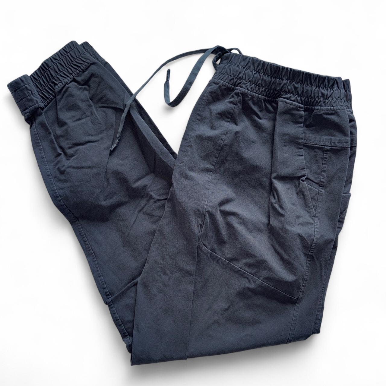 item listed by reideyy