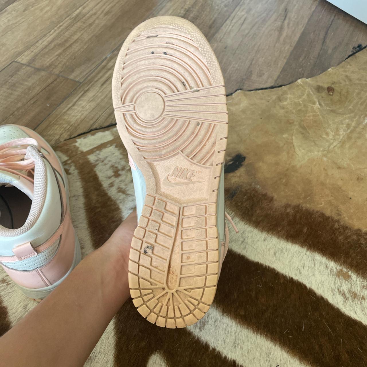 womens coral nike trainers