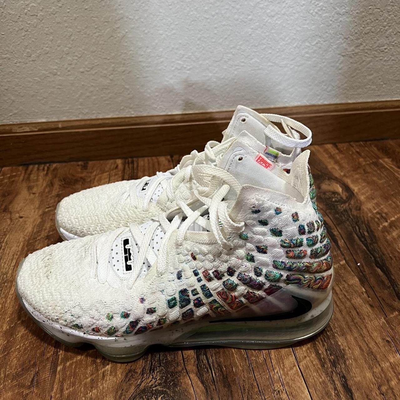 command force lebron 17