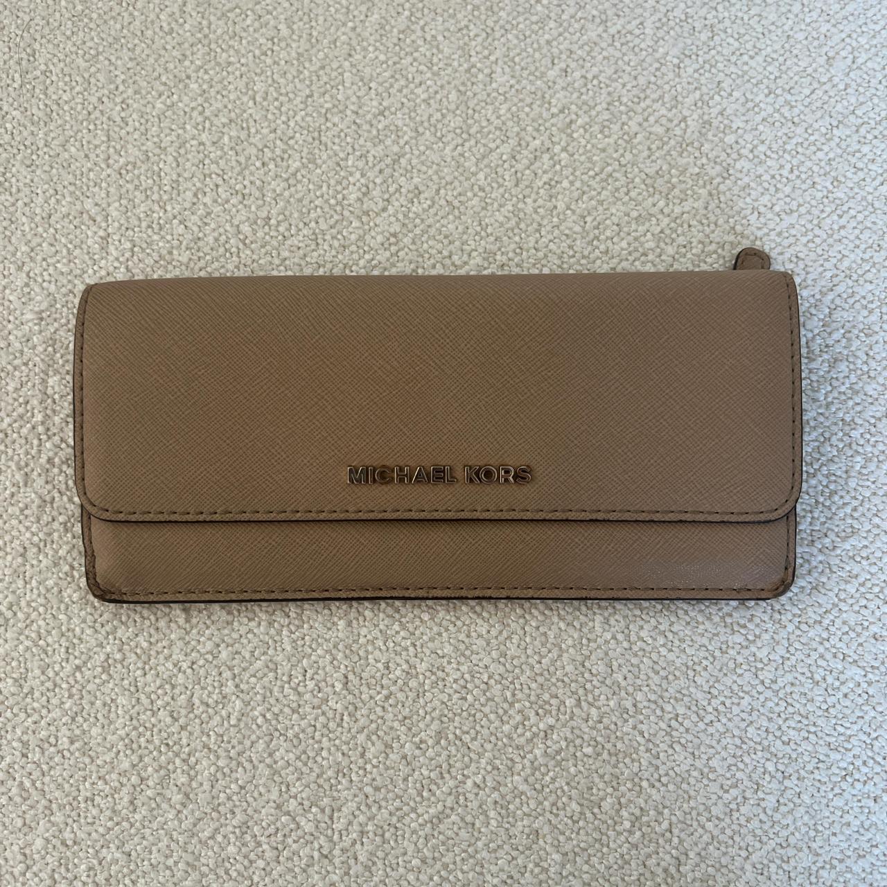 Michael Kors Wallet Used Hints of use wear no