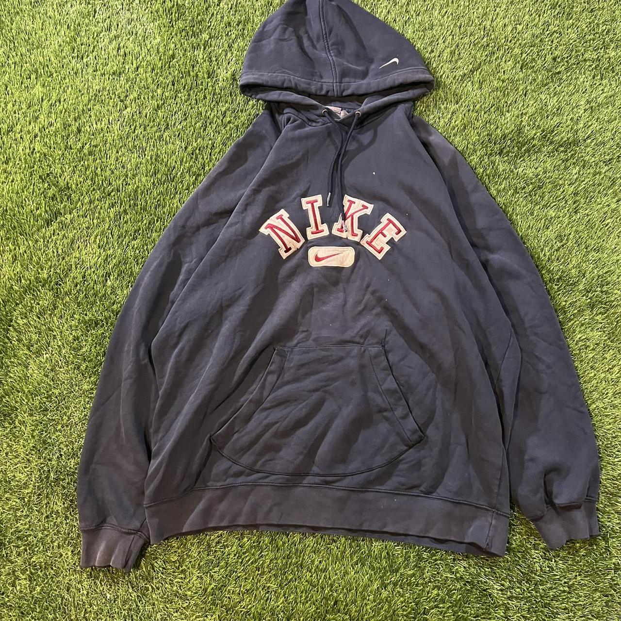depop nike hoodie