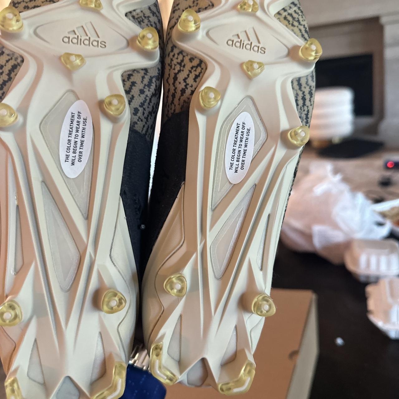 yeezy 350 cleats