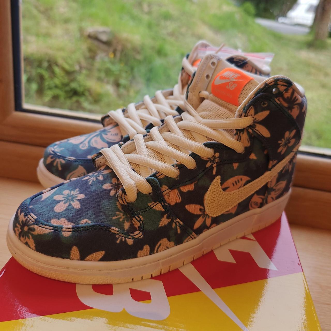 Nike SB Dunk High 'Hawaii' UK 7, DS brand new and...