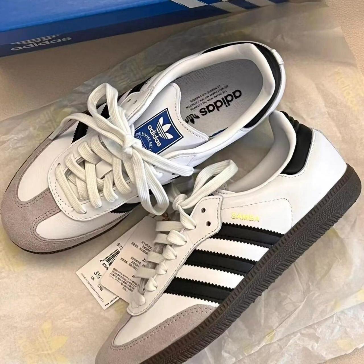 Adidas Samba Classic Shoes Women's Size Adidas... - Depop