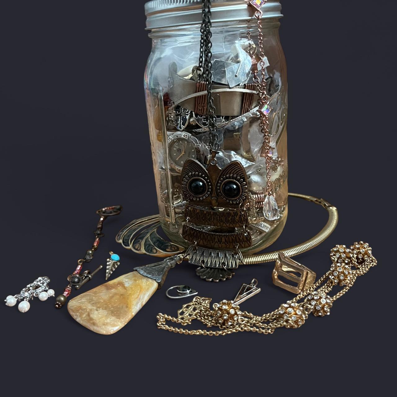 item listed by haleyfieldssss