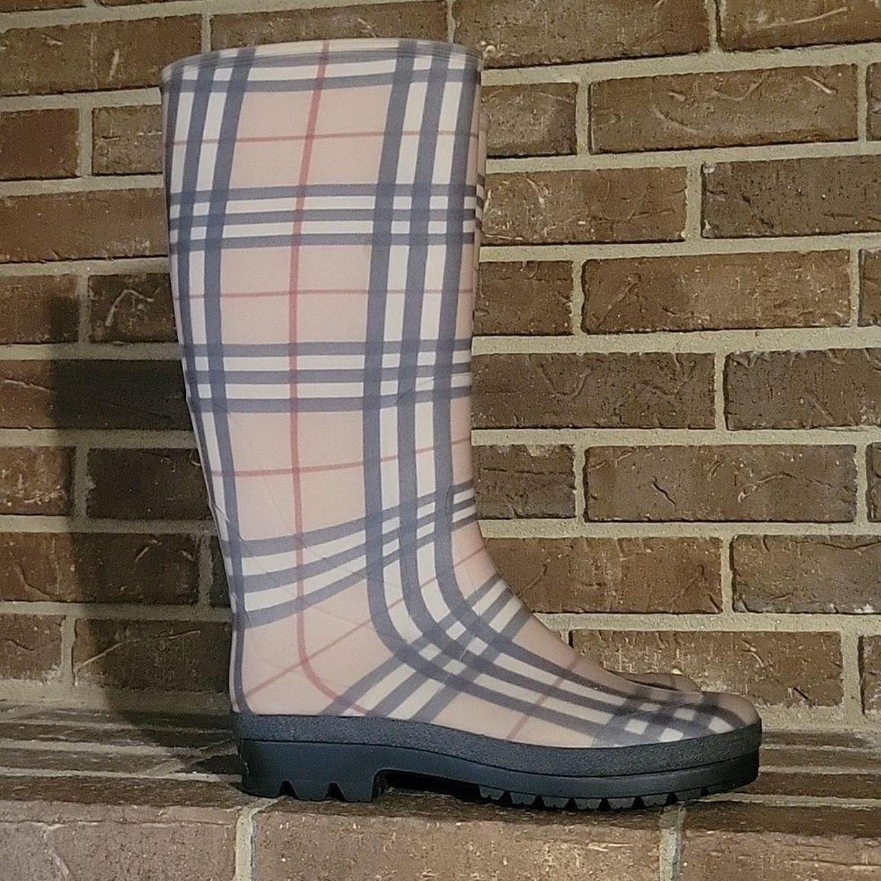 Burberry knee high rain boots hotsell