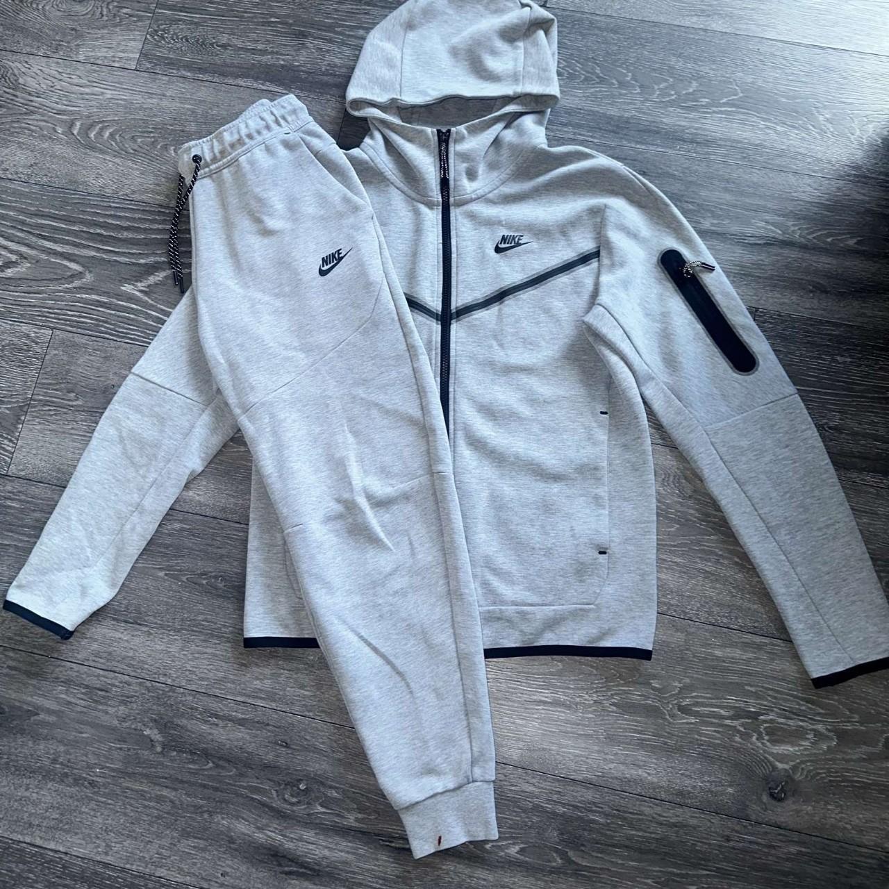 nike fleece tracksuit grey heather