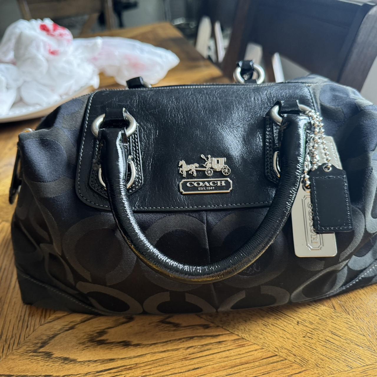 Black Coach buy purse