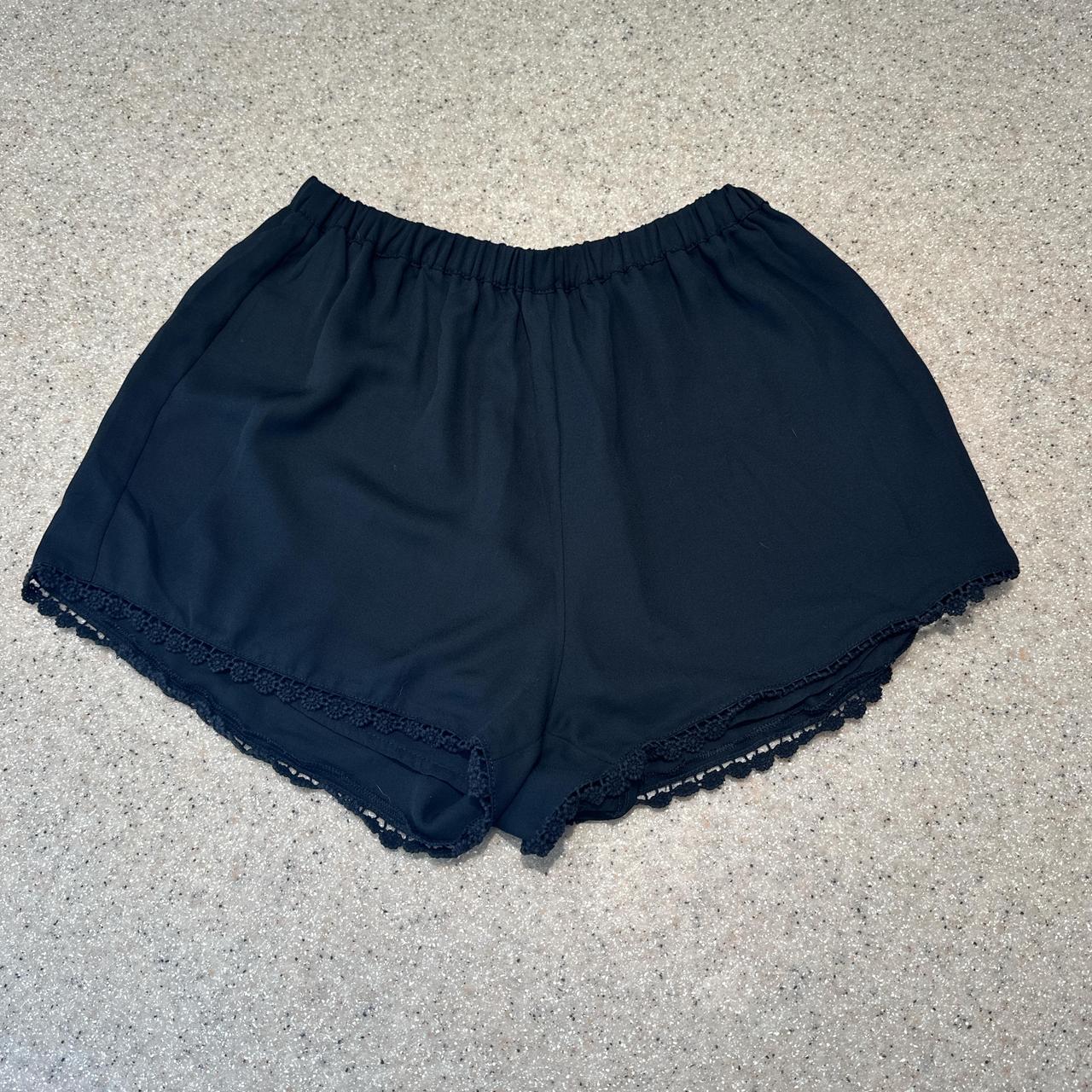 Brandy melville black shorts online