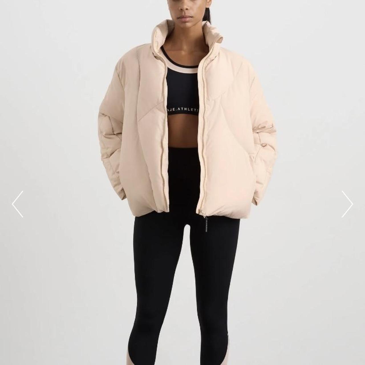 Super warm puffer jacket online