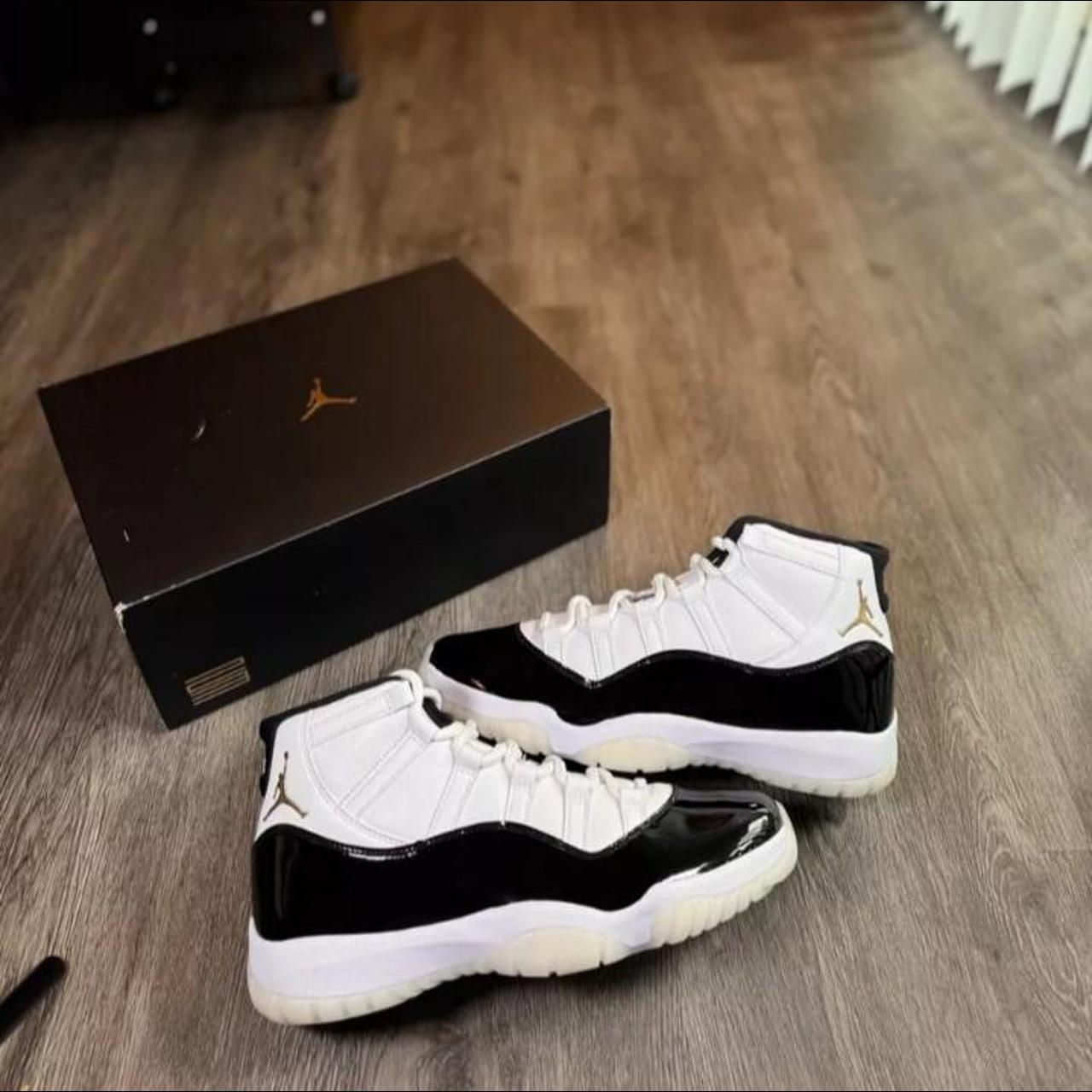 deadstock jordan 11
