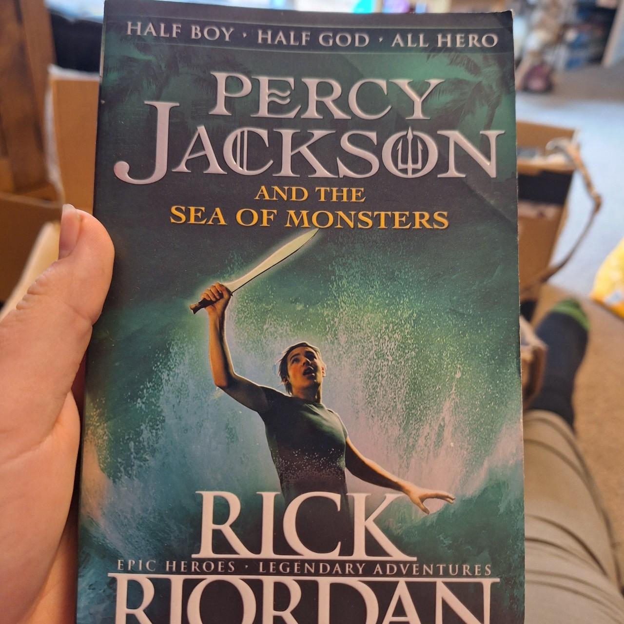 Marshmallow reviews Percy Jackson and the Olympians: The Sea of Monsters ( Book 2 of the Percy Jackson Series) by Rick Riordan – BookBunnies, image size:1280x1280