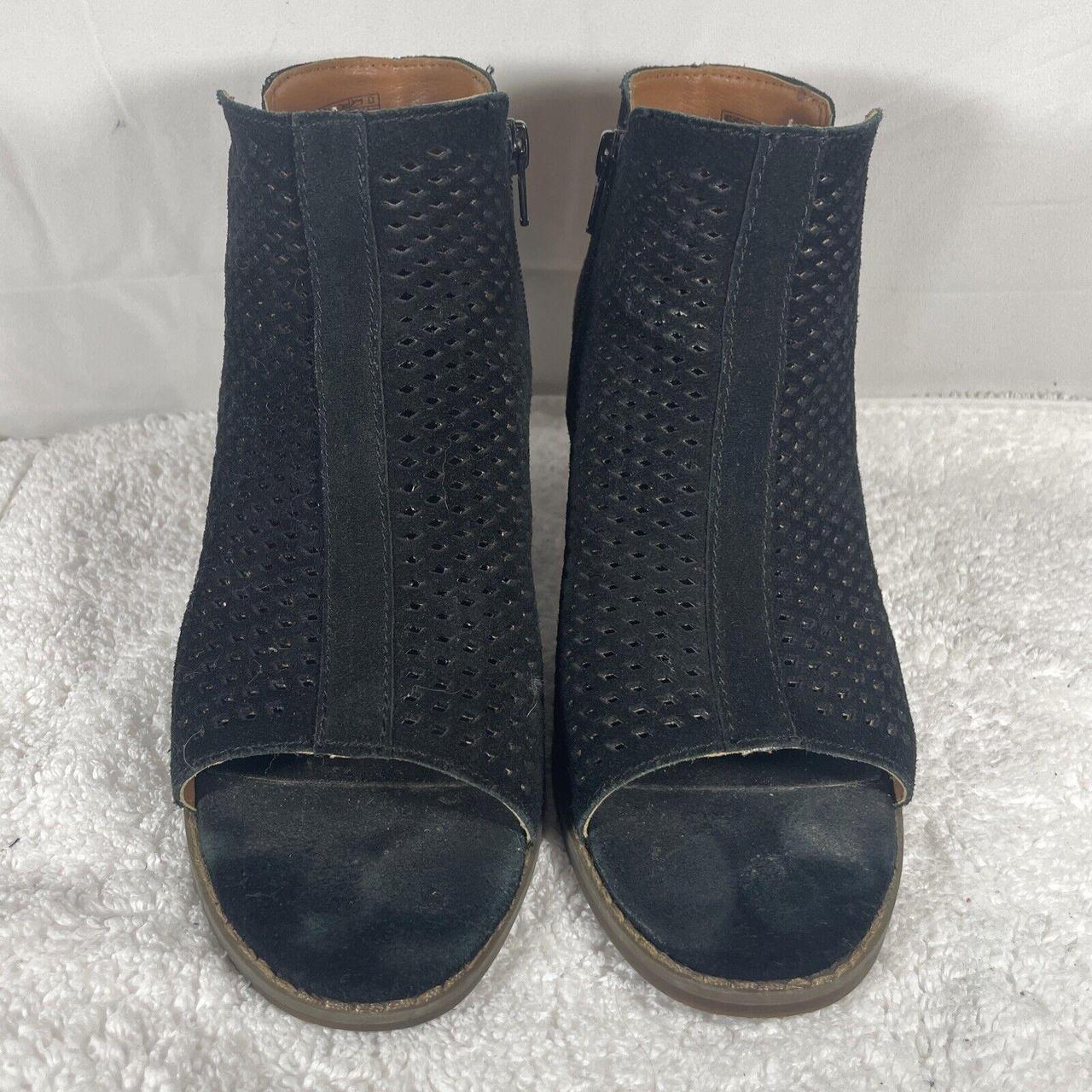 Vionic Chryssa Womens 8.5 Suede Open Peeptoe Ankle. Depop