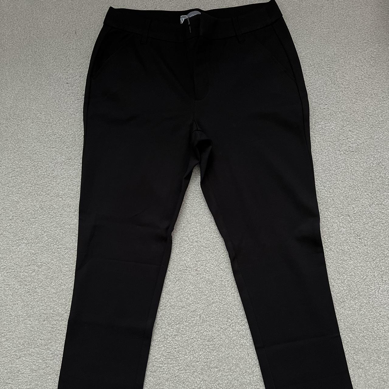 Black slim fit dress pants with elasticated waist. Depop