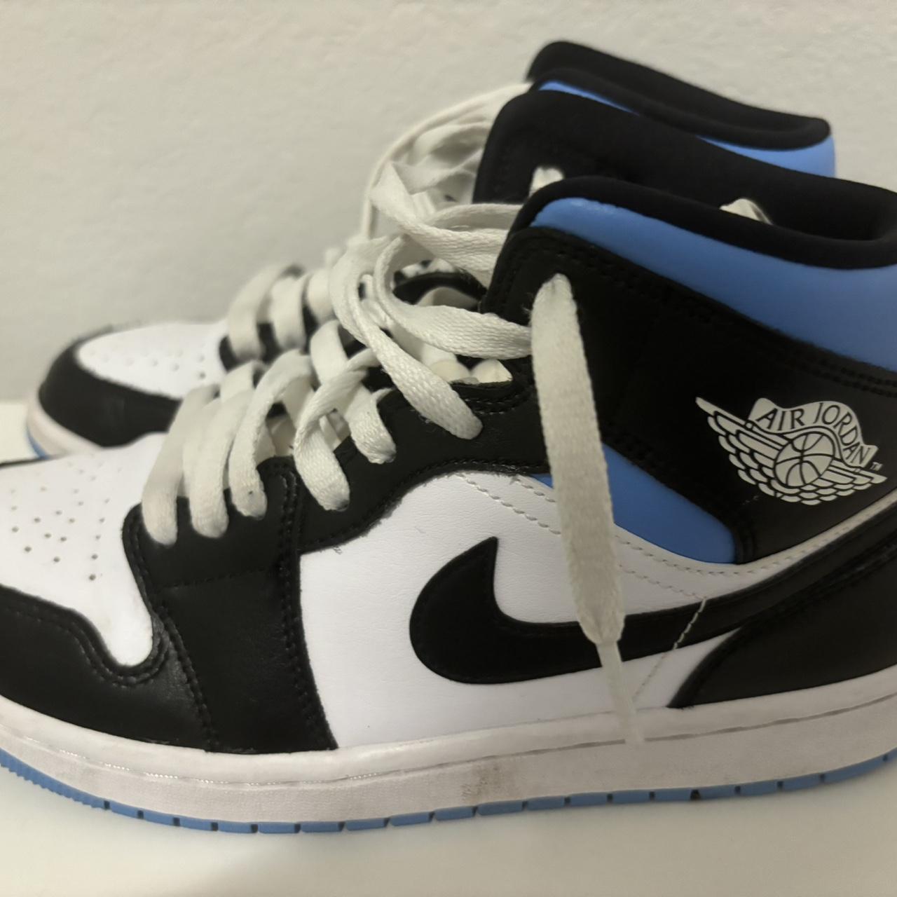 female jordans size 9