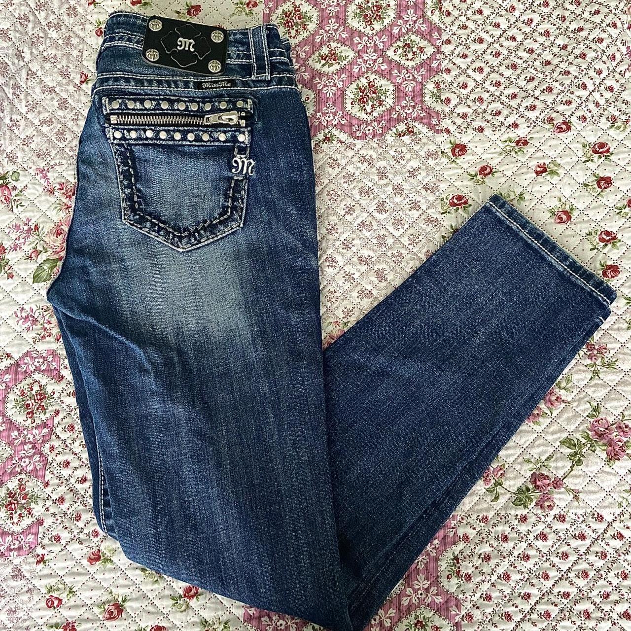 item listed by taytayisthebest