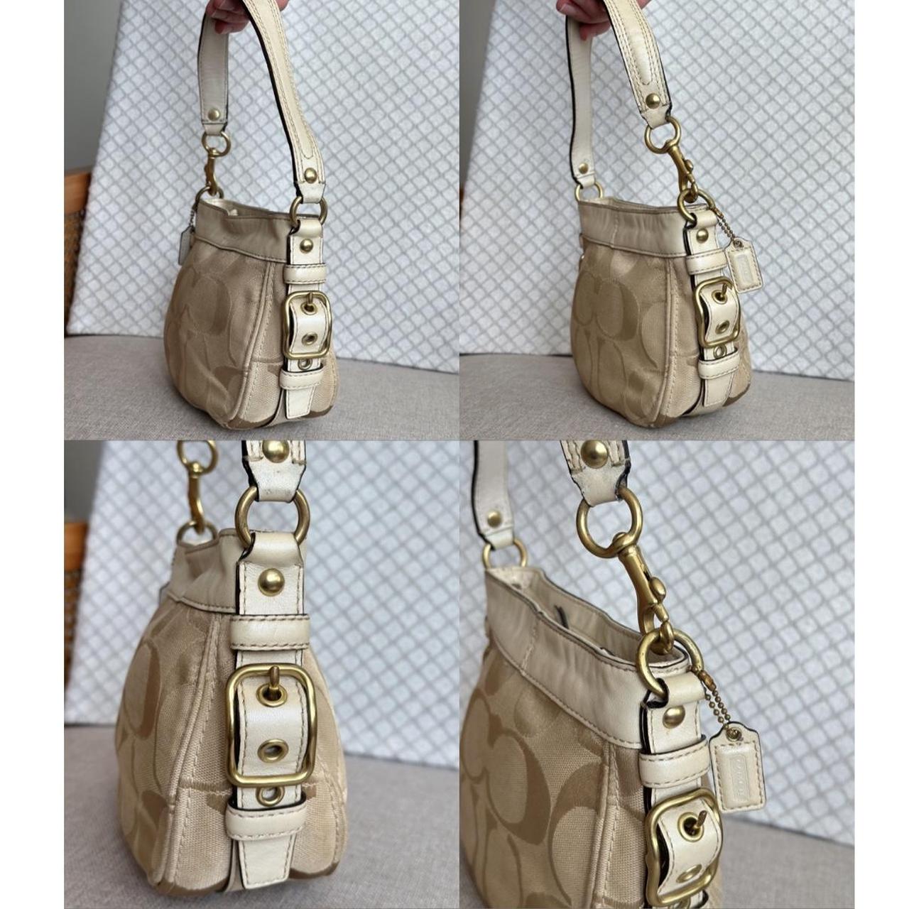 Coach Zoe Hobo Shoulder Bag Signature Jacquard | Depop Coach Zoe Hobo Shoulder Bag Signature Jacquard | Depop