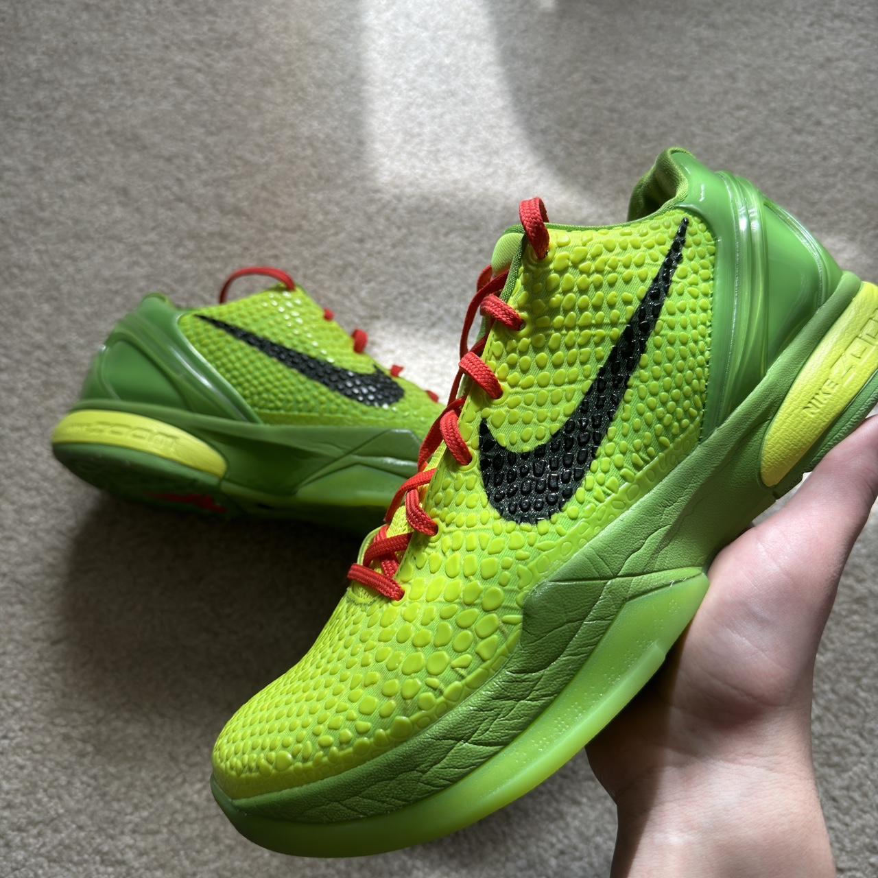 *JERSEYFROST GRINCHES” Kobe 6 Grinch Used Comes... - Depop