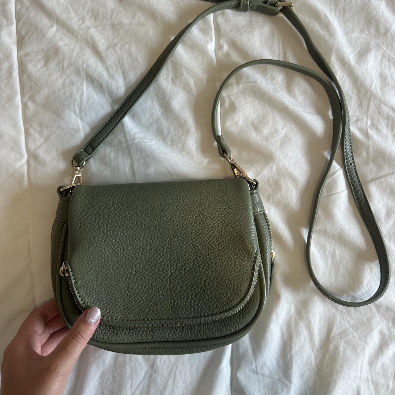 item listed by gabbsyt