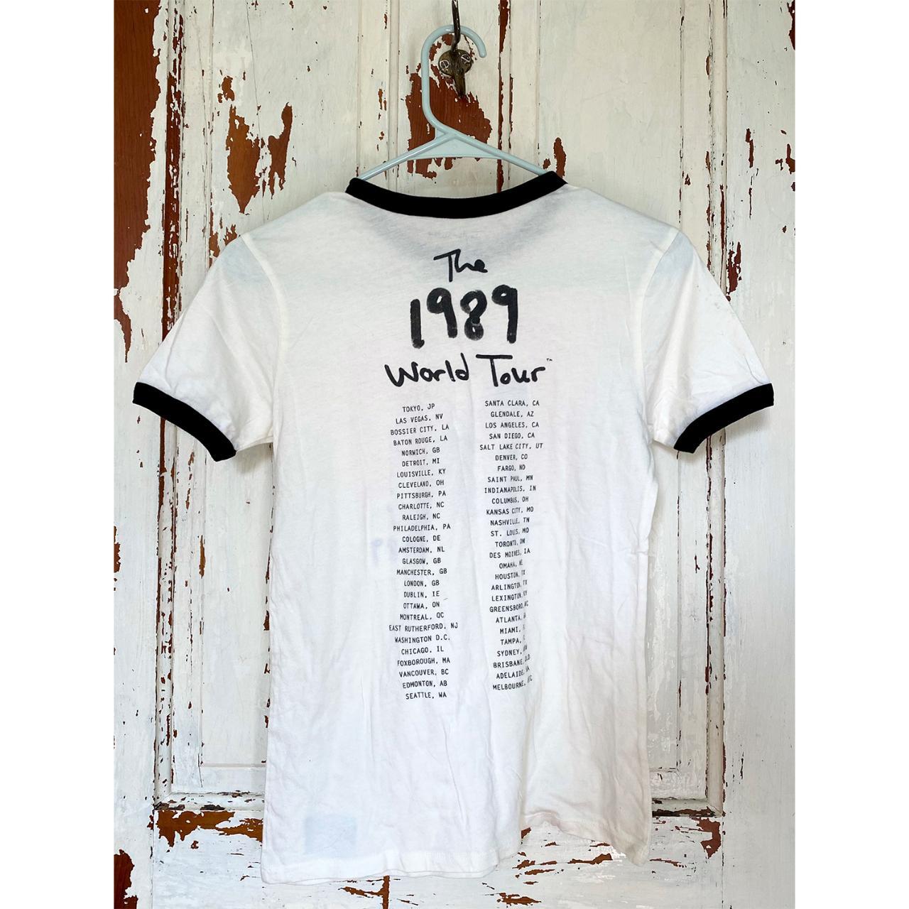 ✷ Taylor Swift 1989 Tour Original Tee ✷ bought at TS | Depop