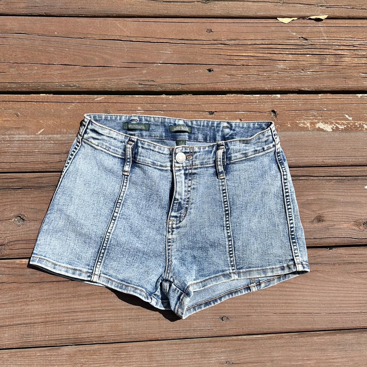 item listed by calebs_mens_vintage