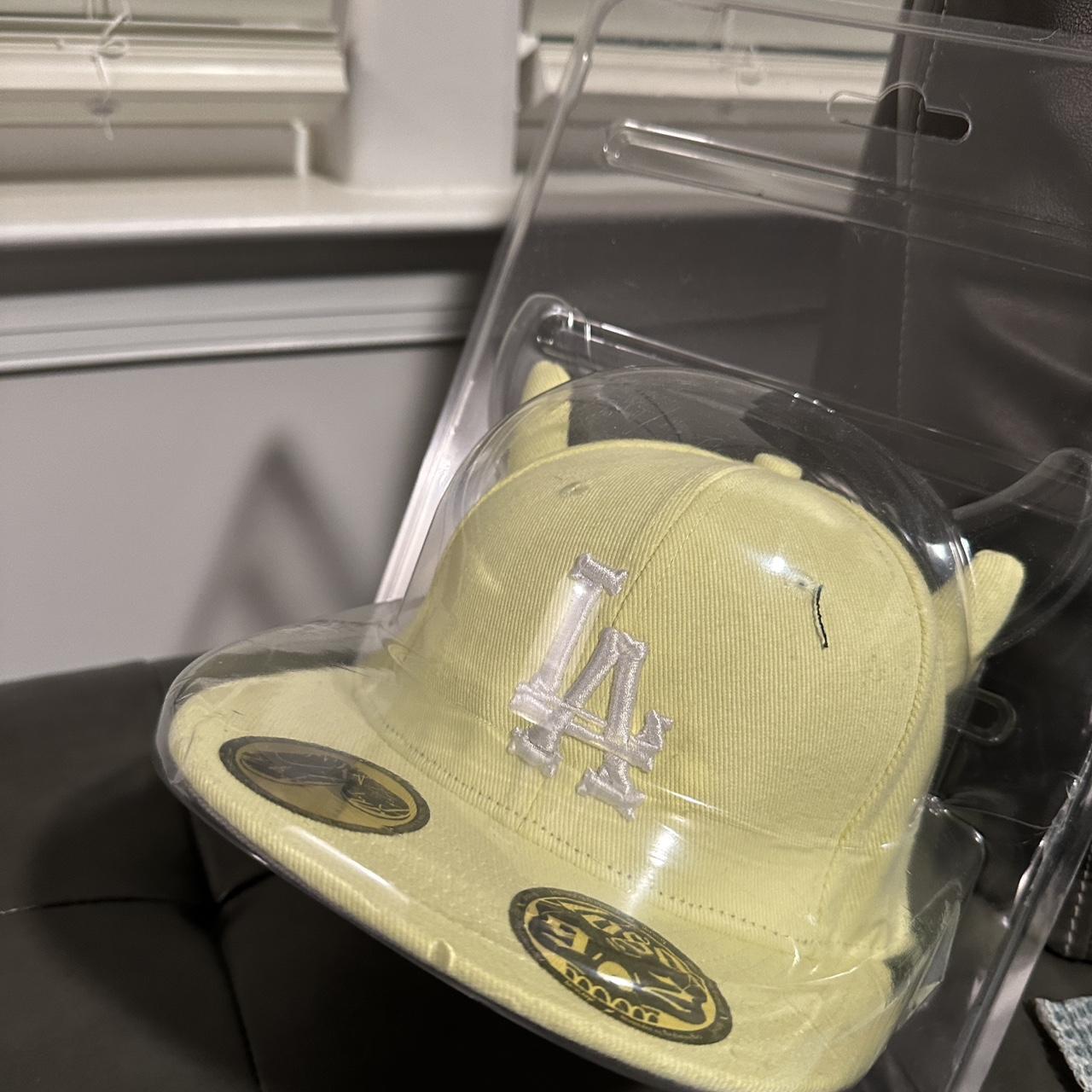NY NY BONES CURVED BRIM HAT (BLK/CRM) – oMA Studios