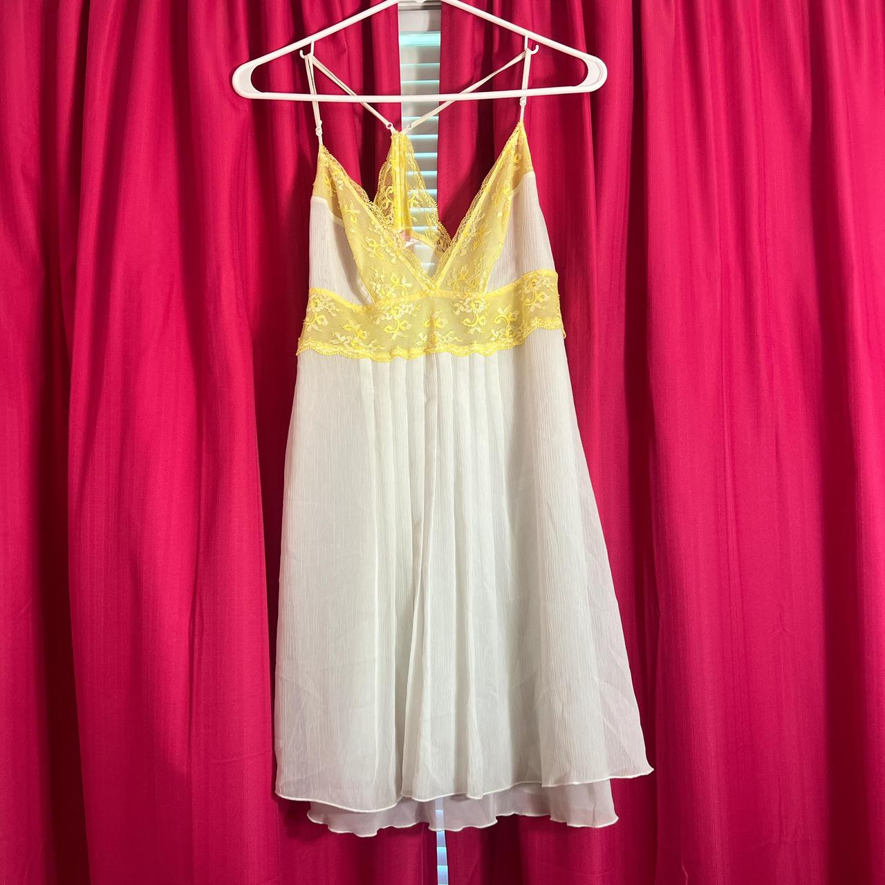 item listed by lookzandbookz