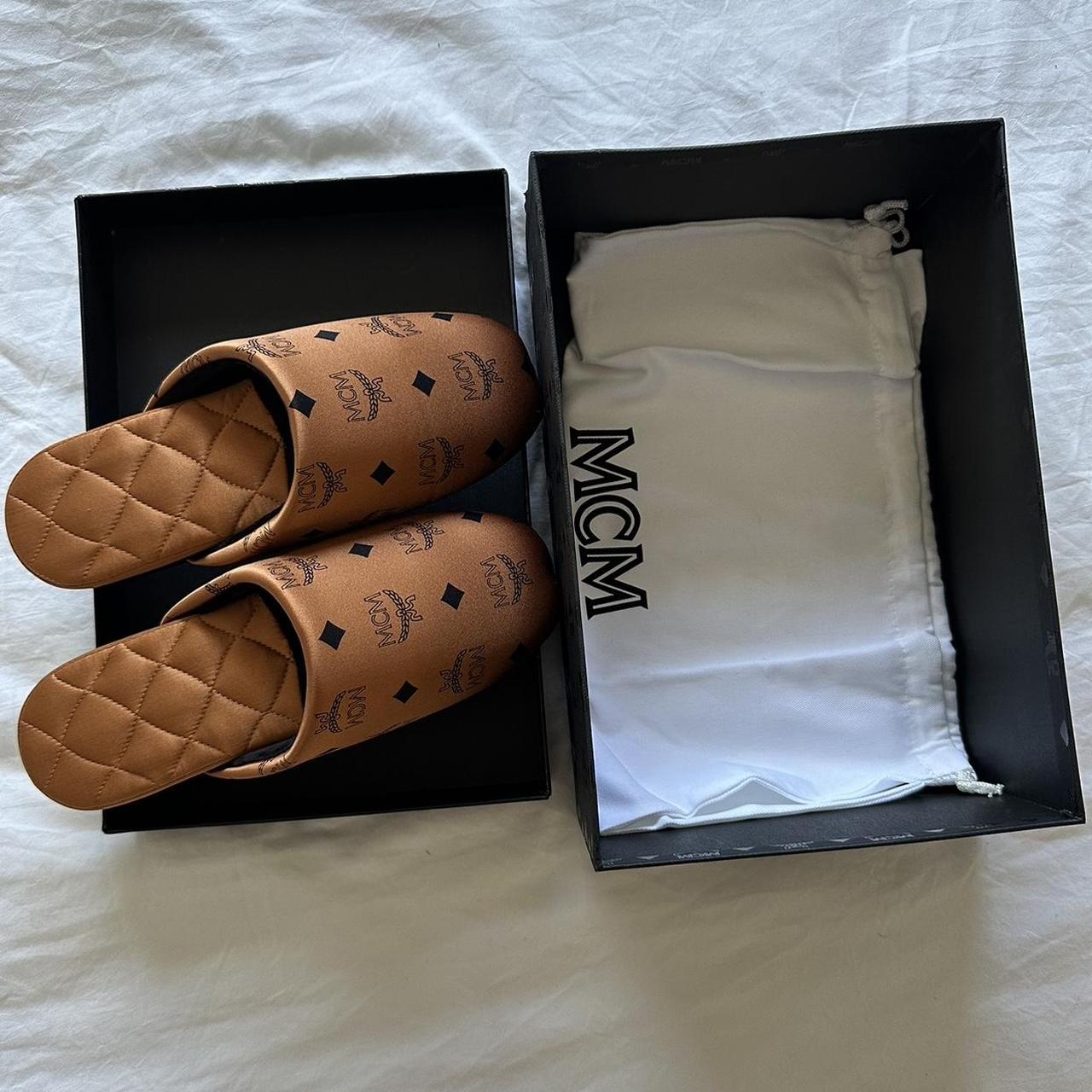 Mcm discount tan slides