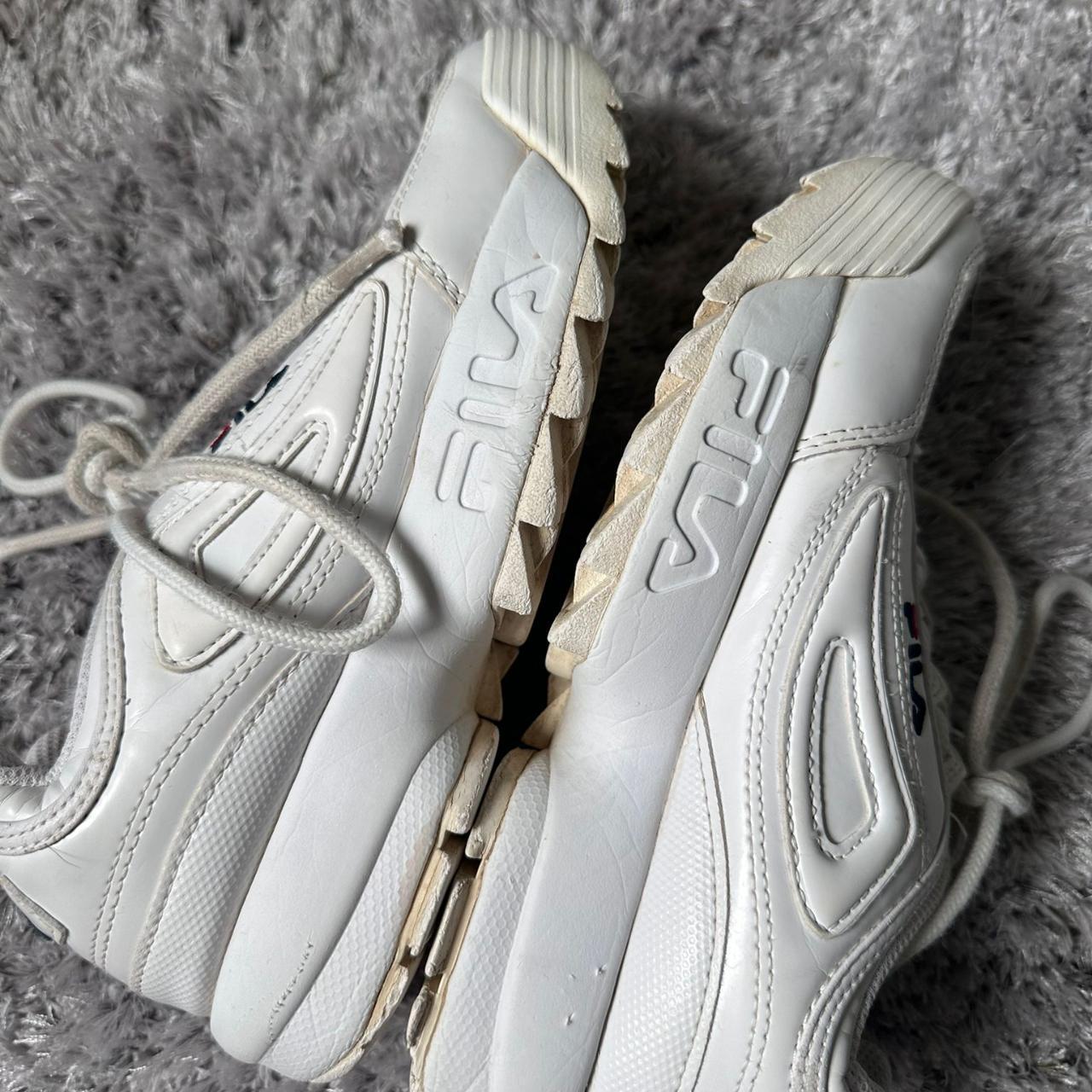 jd white fila trainers