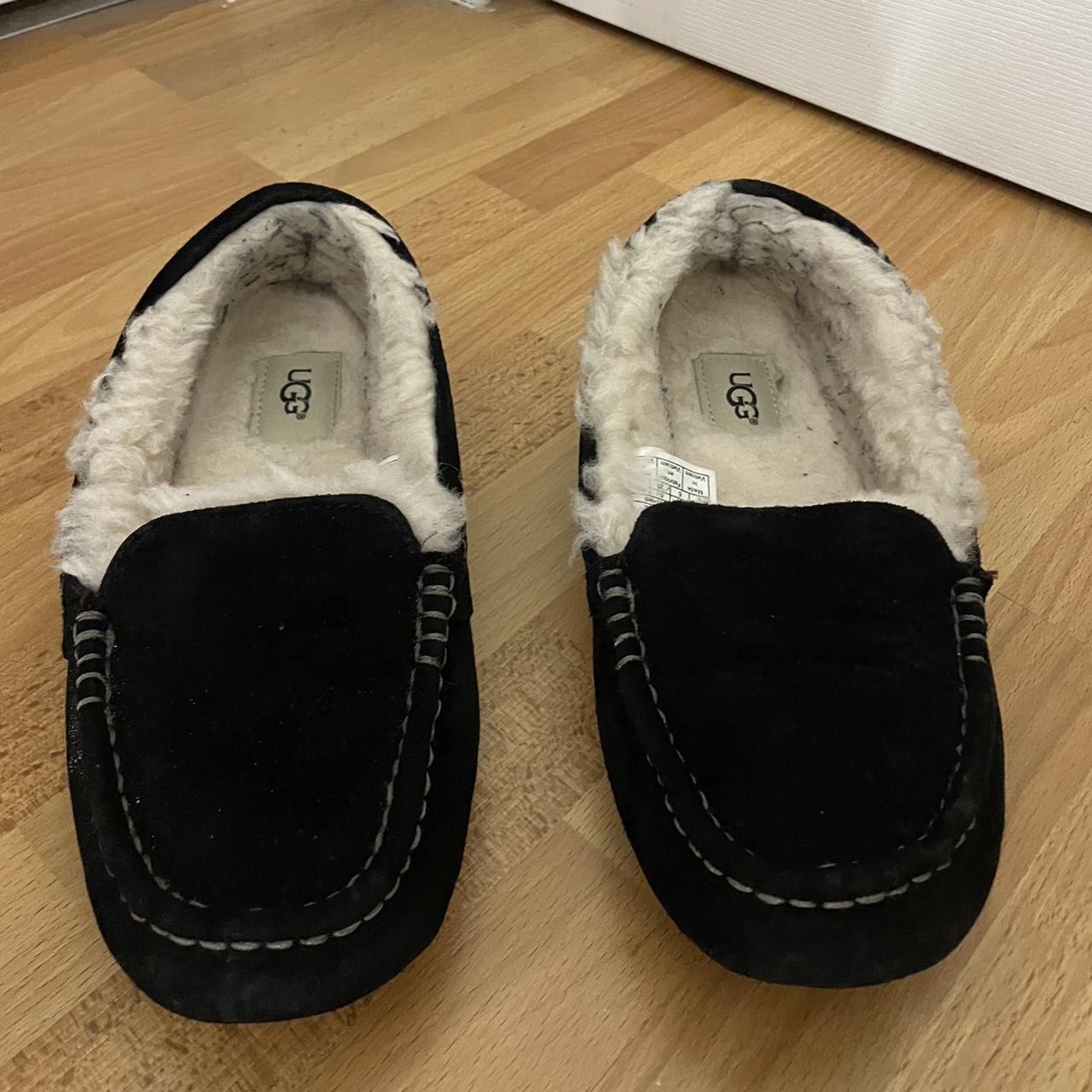 Black ugg hot sale loafers