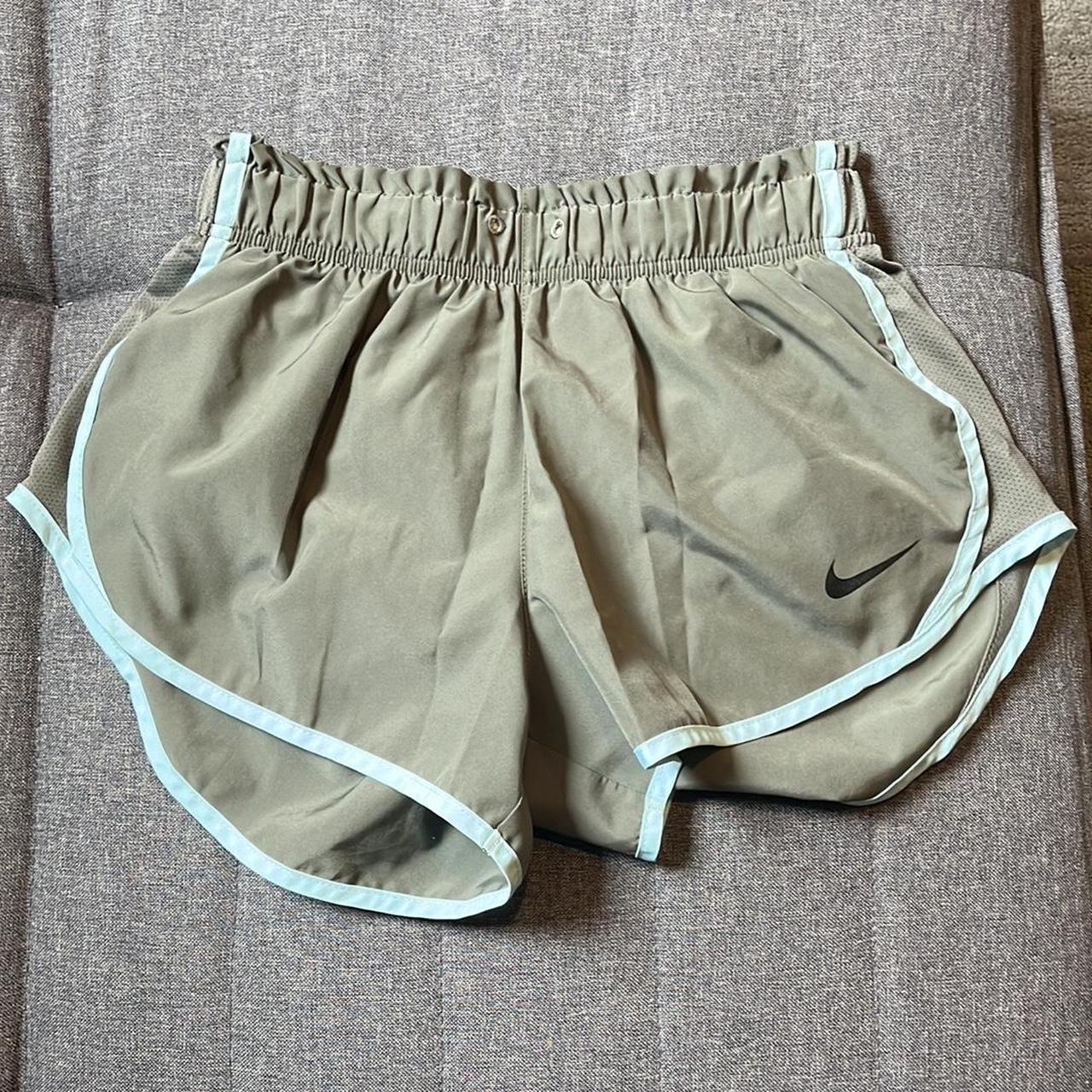 Nike shorts olive green best sale