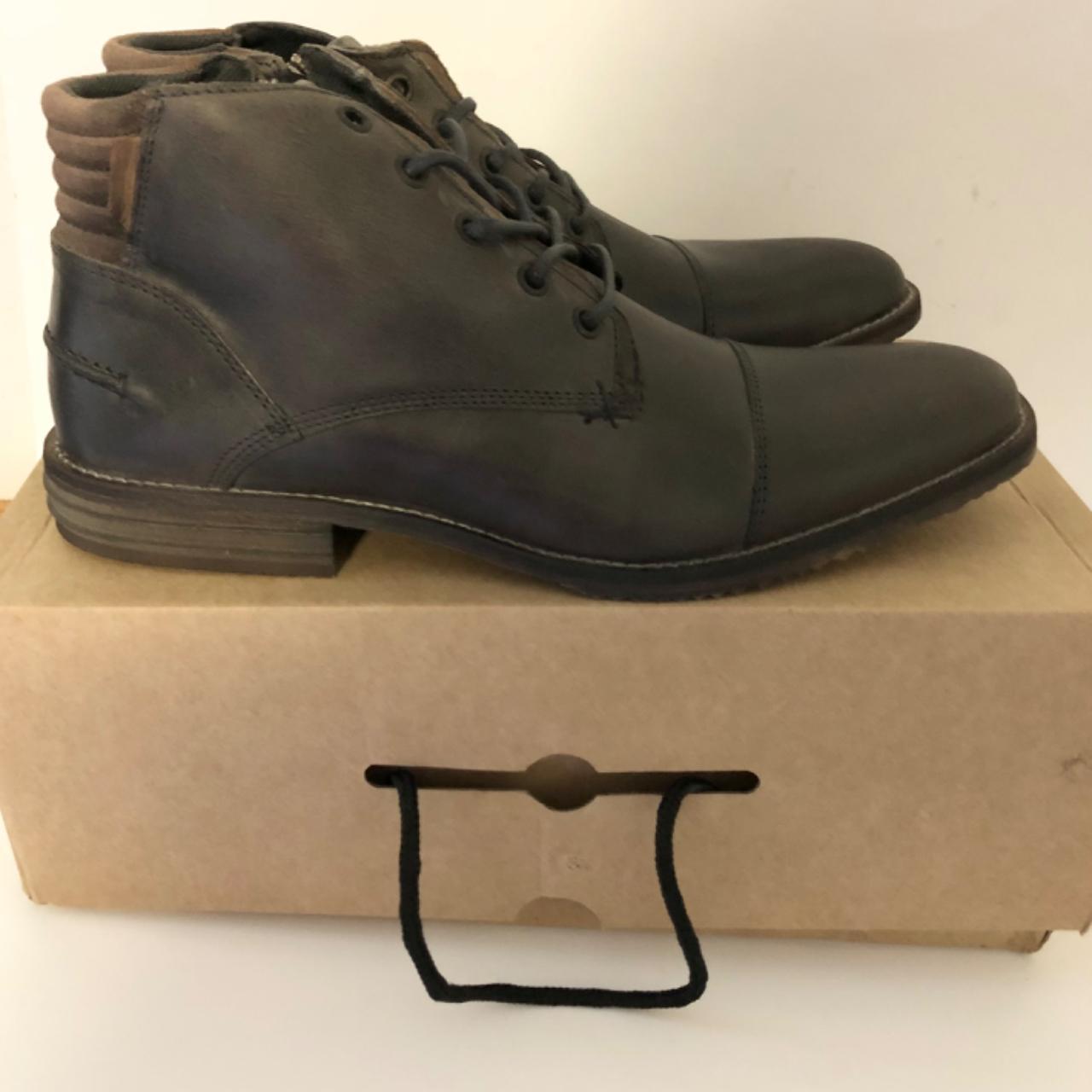 BullBoxer Chukka Boots model is Diever in size 10