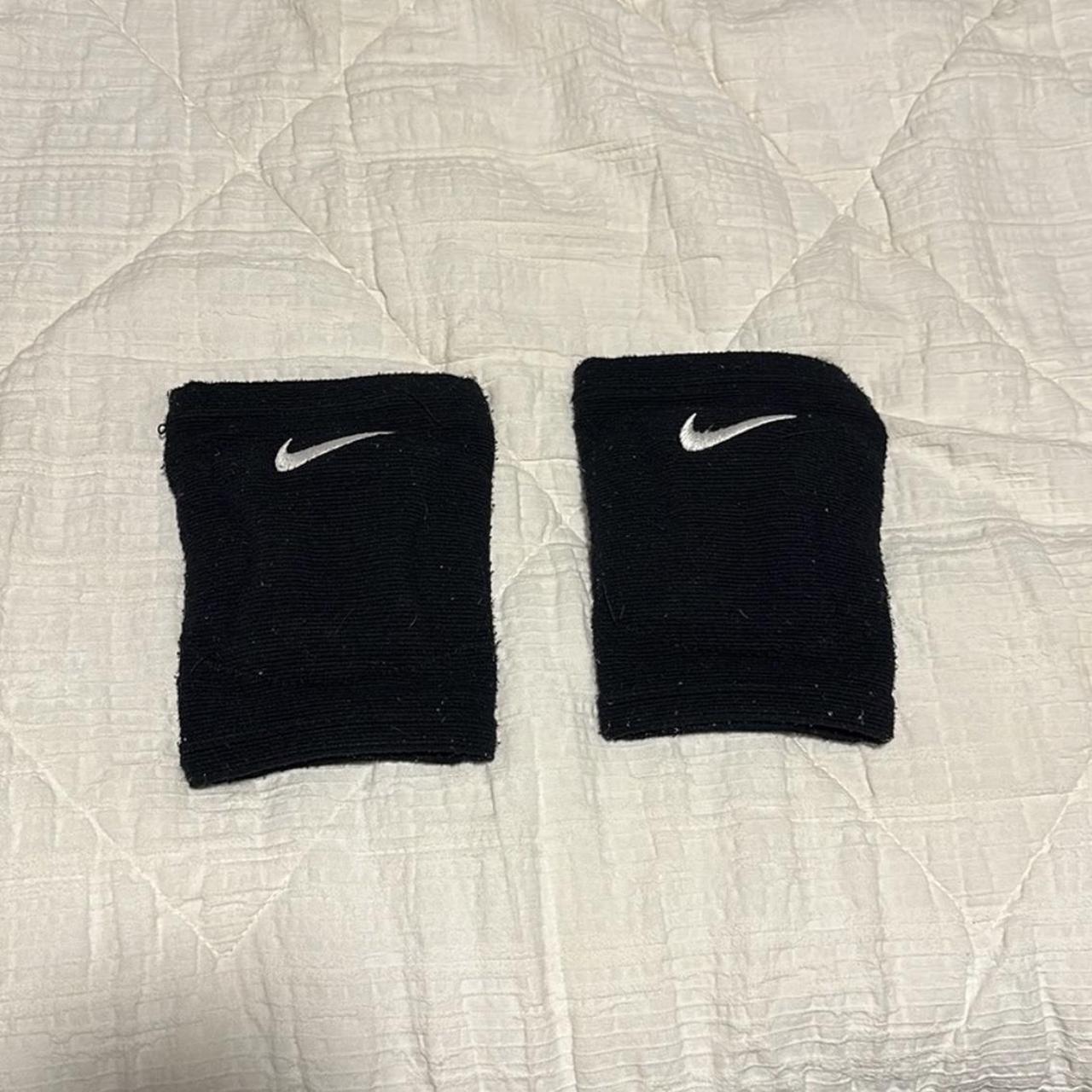 womens nike volleyball knee pads