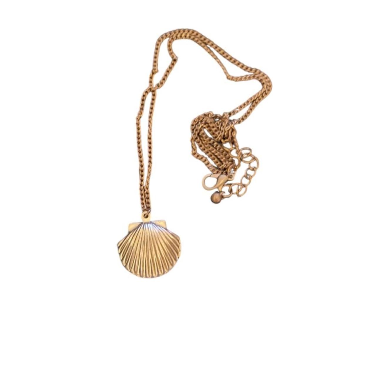 Small light gold color shell locket #shell... - Depop