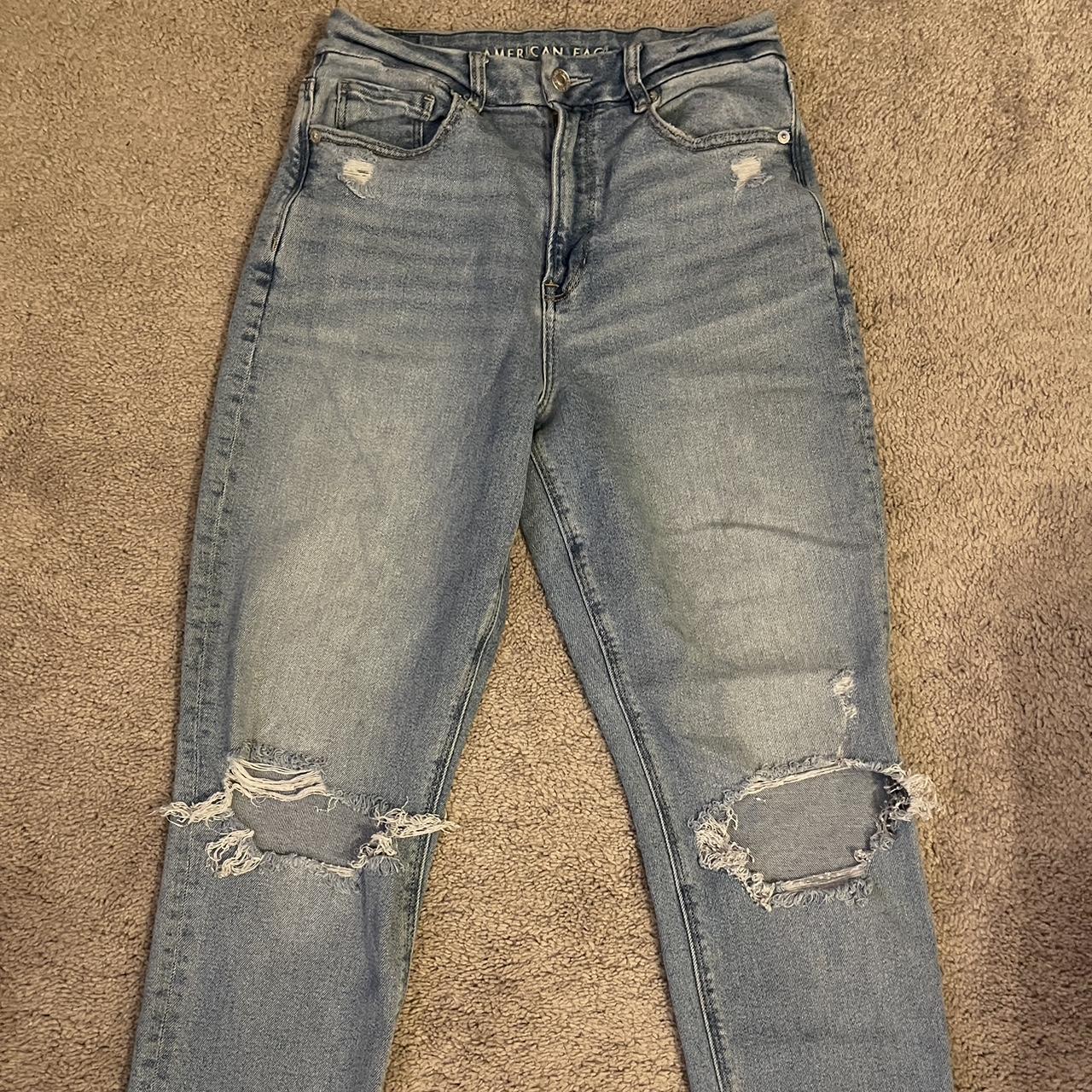 American Eagle Curvy Mom Jeans Size 6 Regular Depop