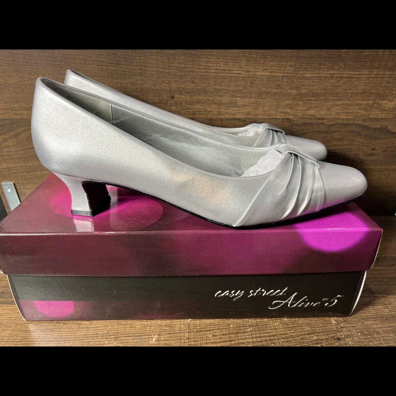 Easy Street Waive Dress Pumps Square Toe Silver. Depop