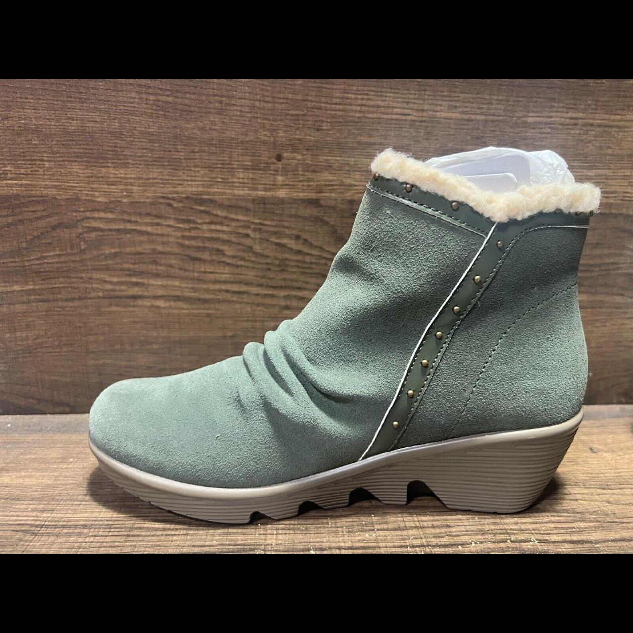 Skechers Jumper Studded high quality Sherpa Trim Bootie