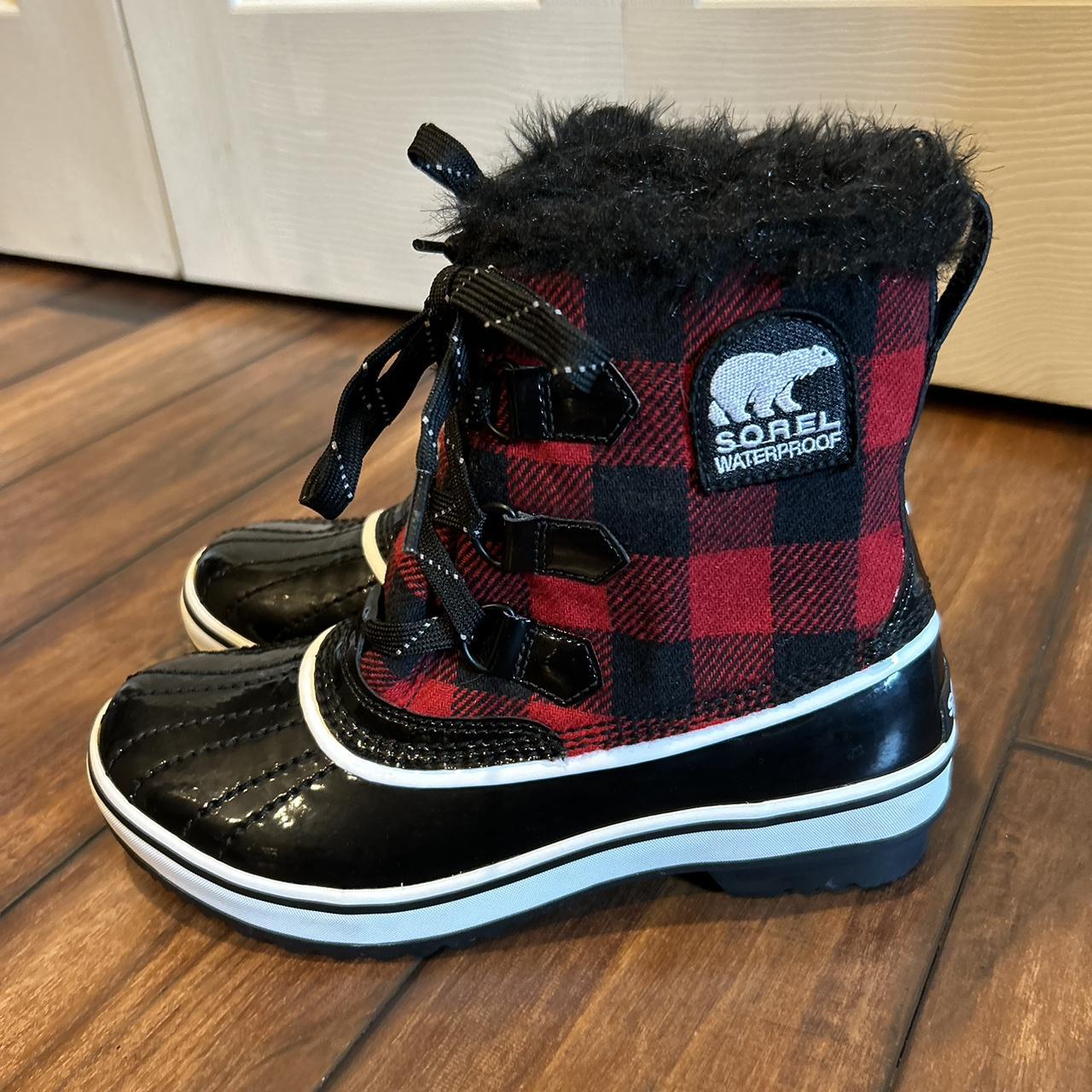 Red plaid fashion sorel boots