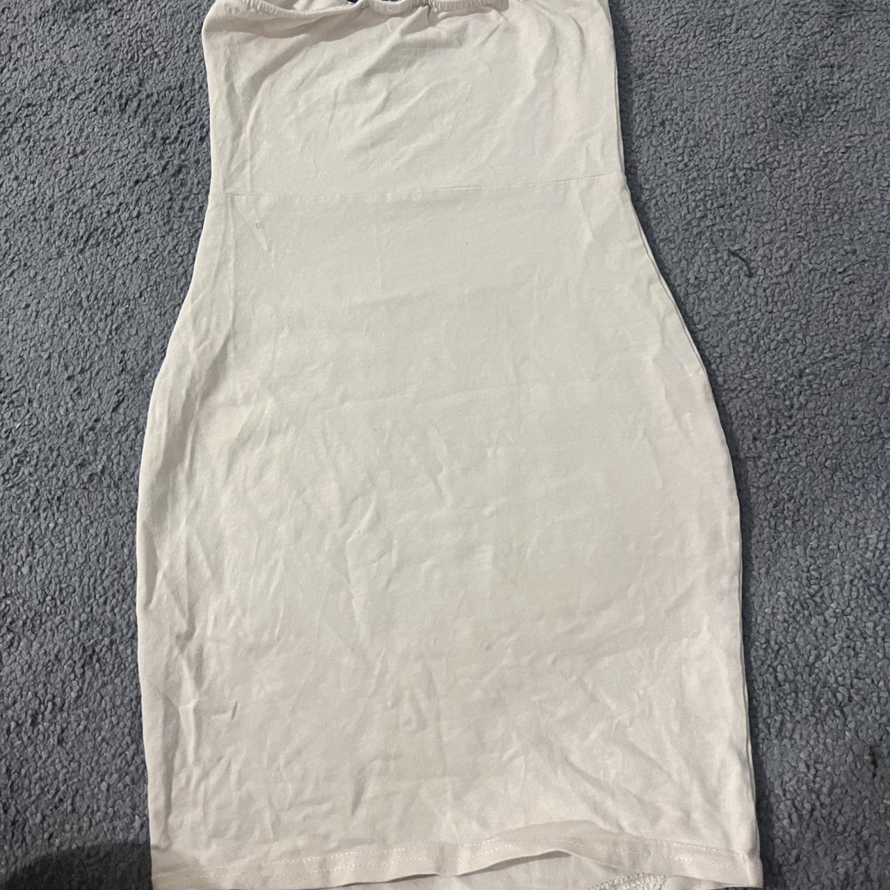item listed by fitsandstyles