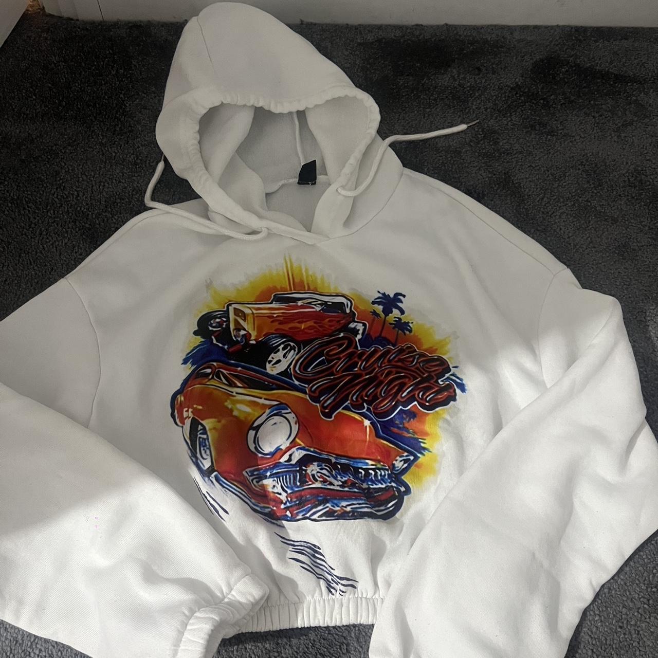 item listed by fitsandstyles