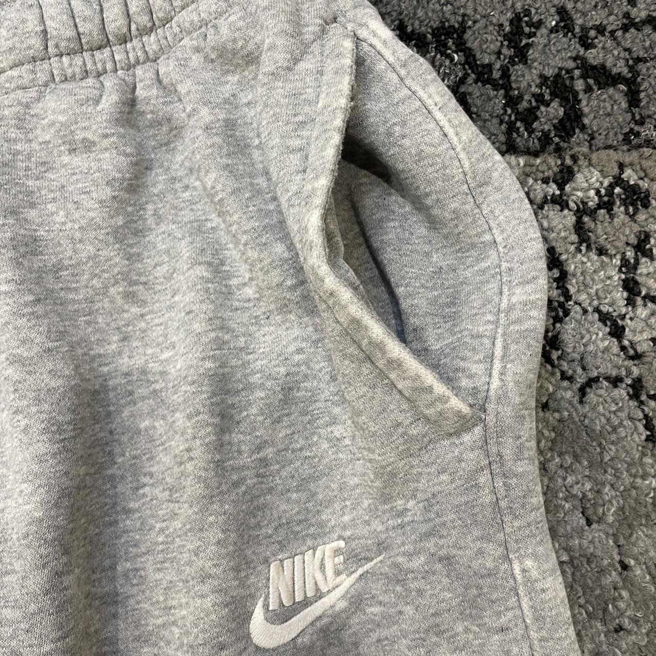 mens nike sweatpants size small