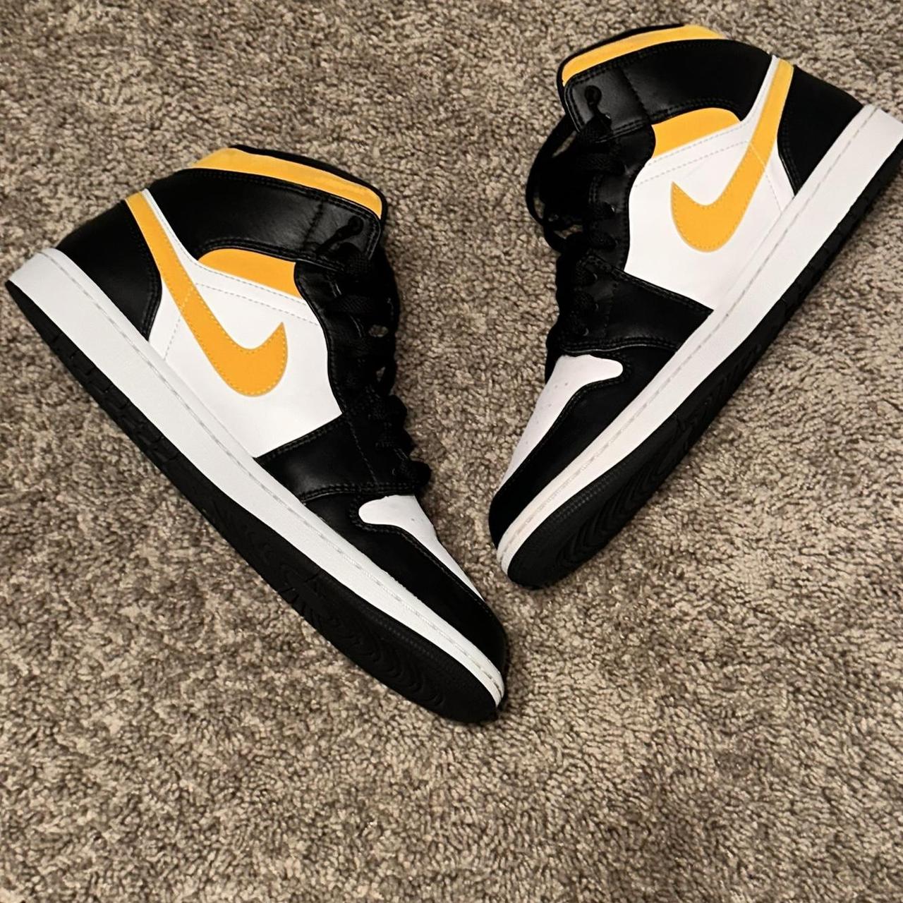 airjordan 1 yellow