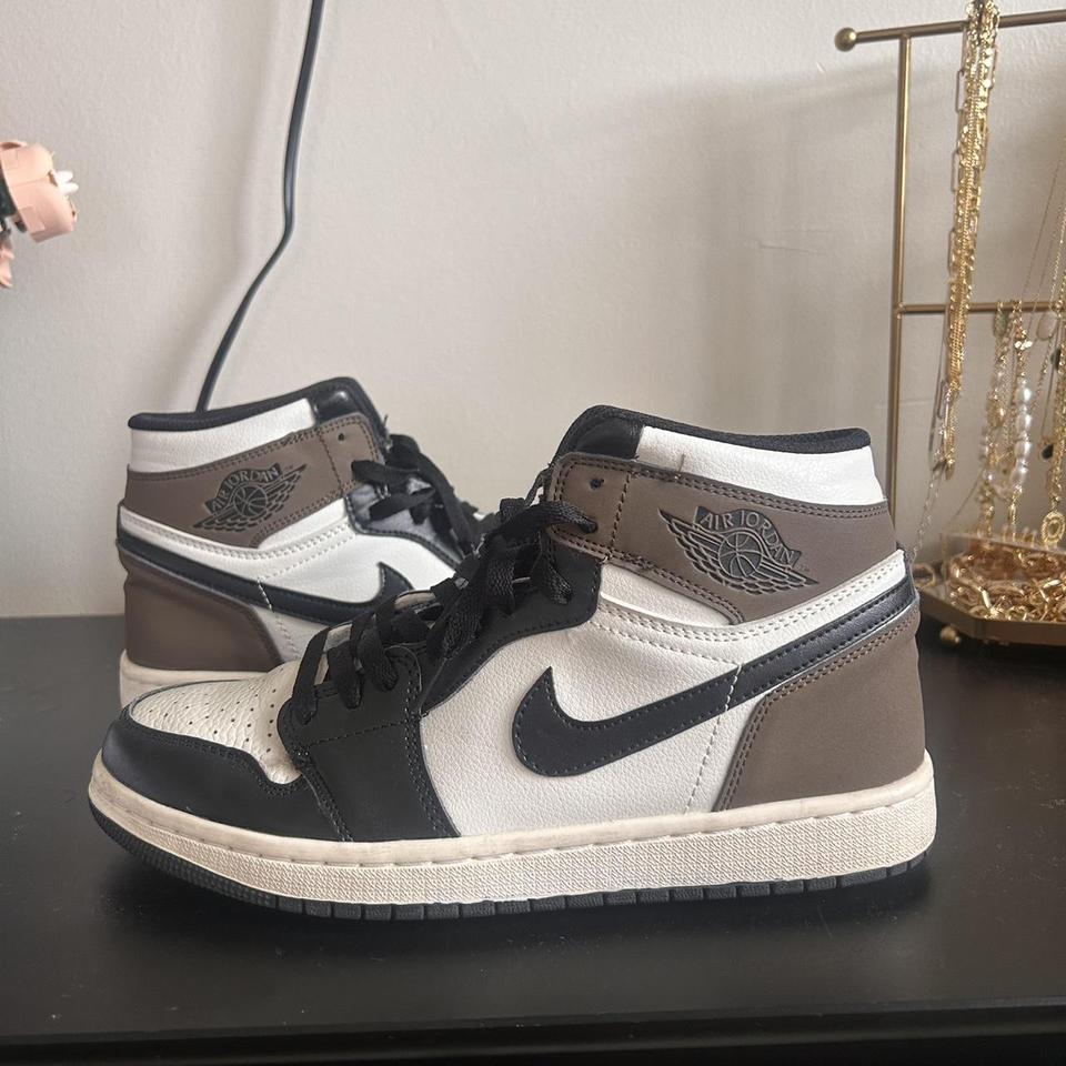 Mocha様 Shop Jordan Little Kids' Air Jordan 1 Low FQ5436-102 brown