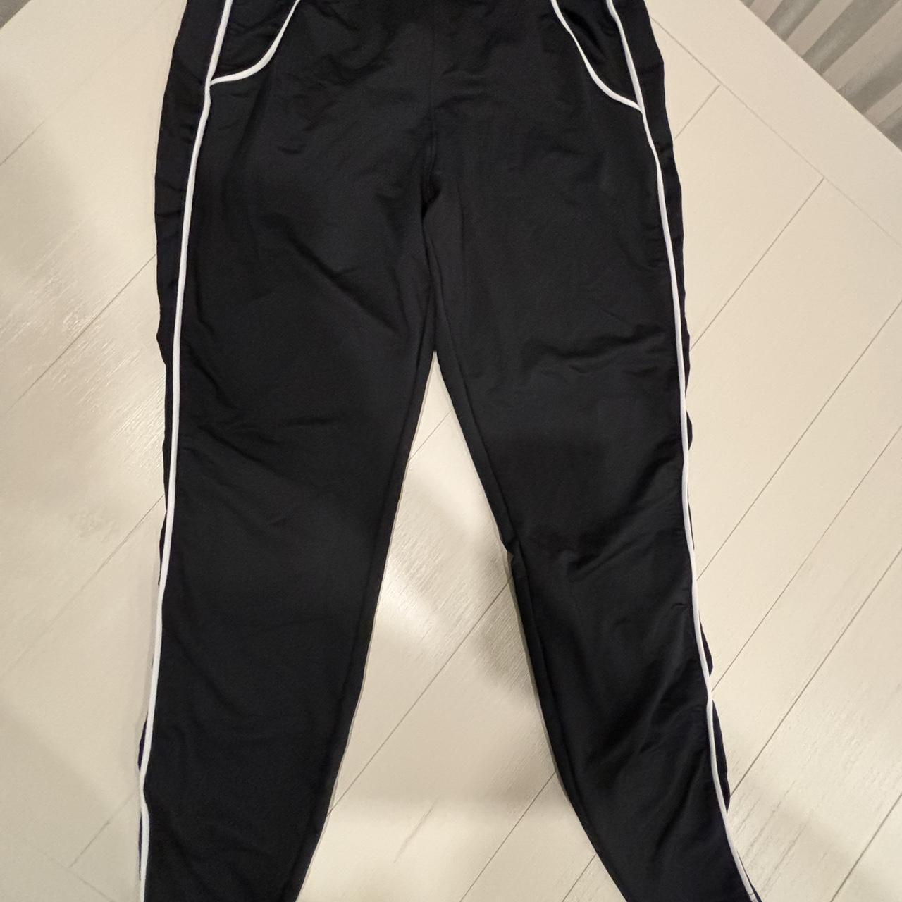 Gymshark Women's Sweatpants Black/White S – Gymshark Recess
