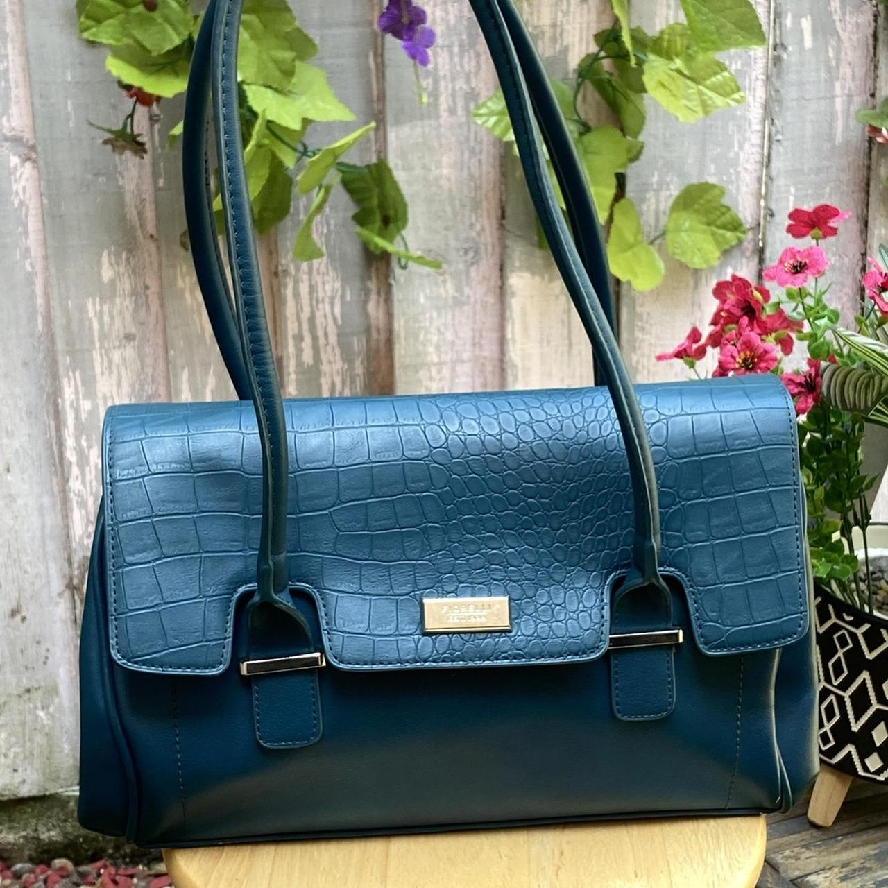 Blue fiorelli fashion purse