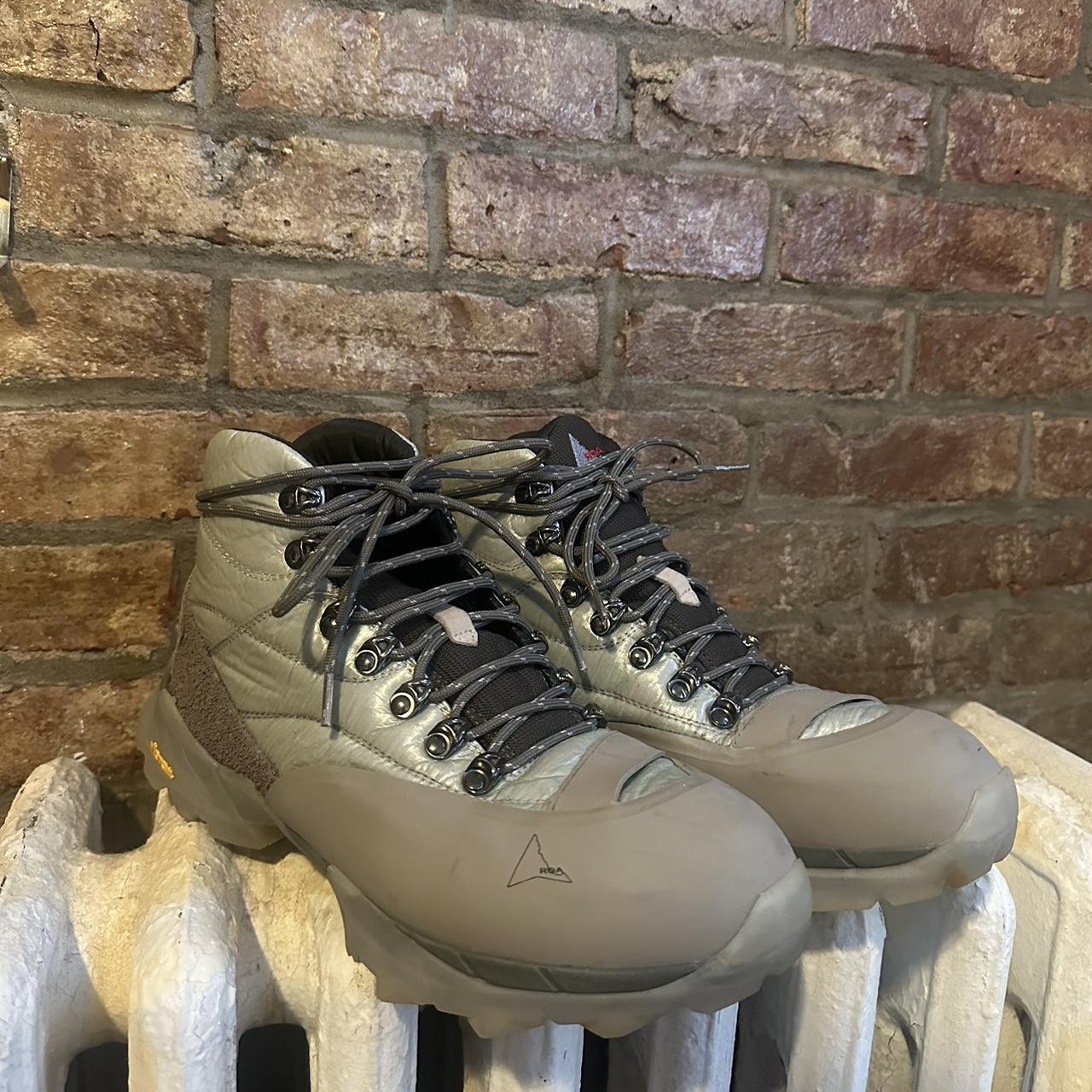 roa hiking boots sale