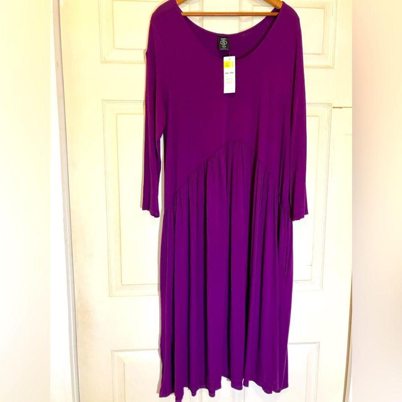 This purple Agnes Dora Oakley dress is midi length Depop