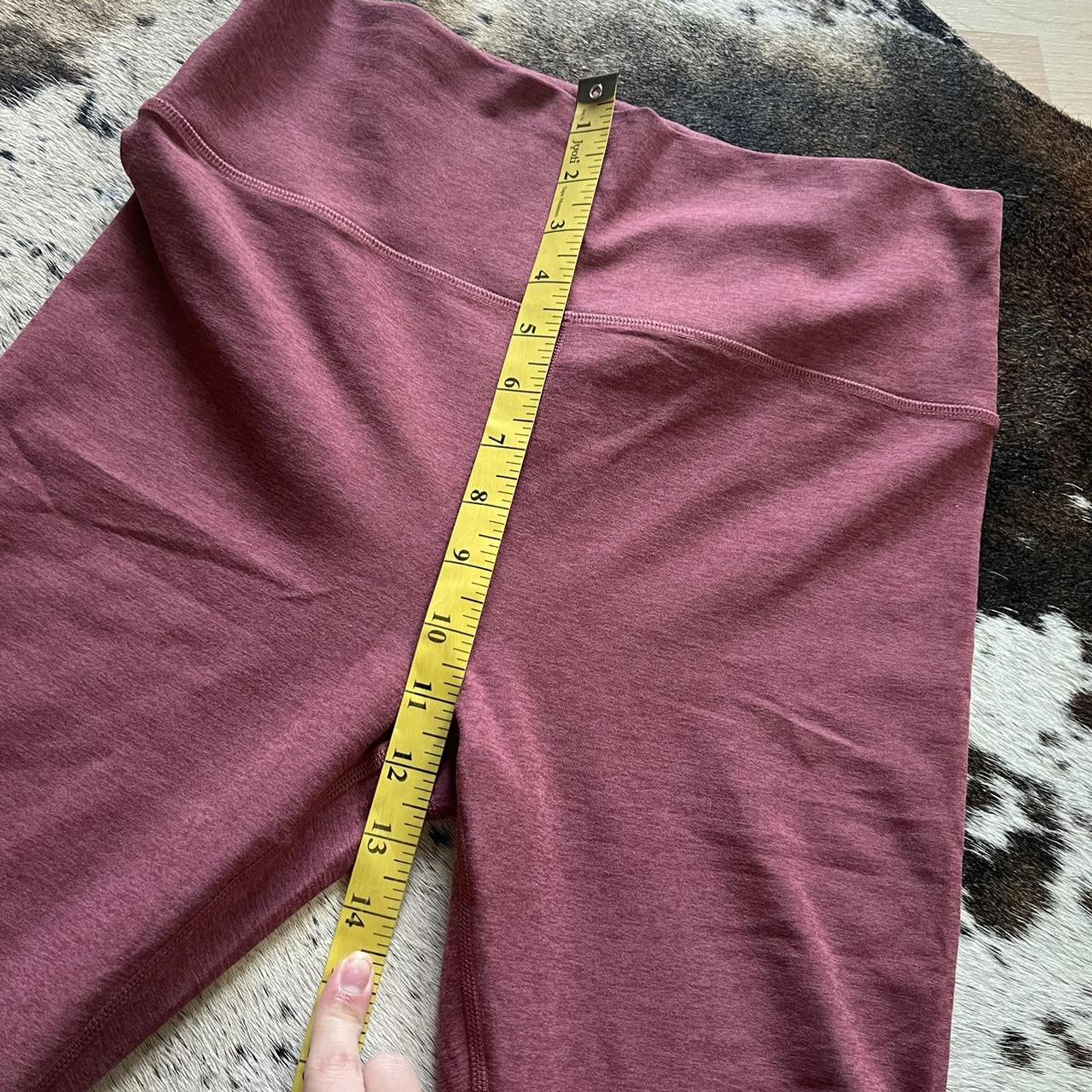 Popular NWOT vuori leggings