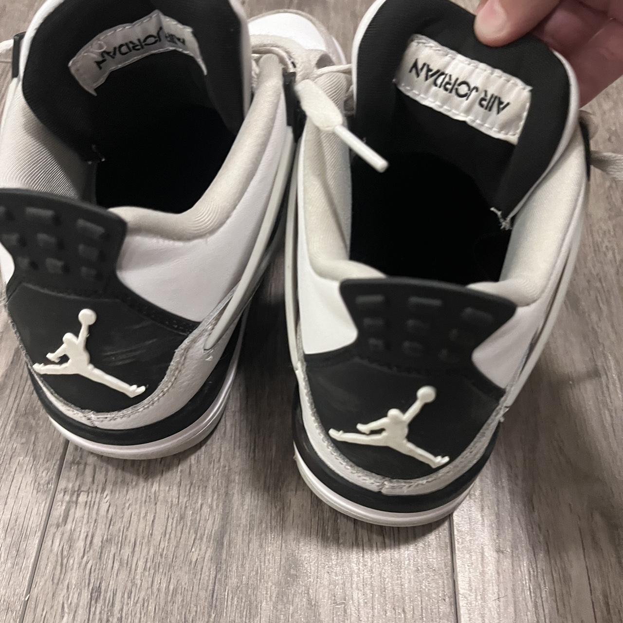 Jordan 4’s military blacks 🔥 Size 4.5 youth 🤙 dm me... Depop